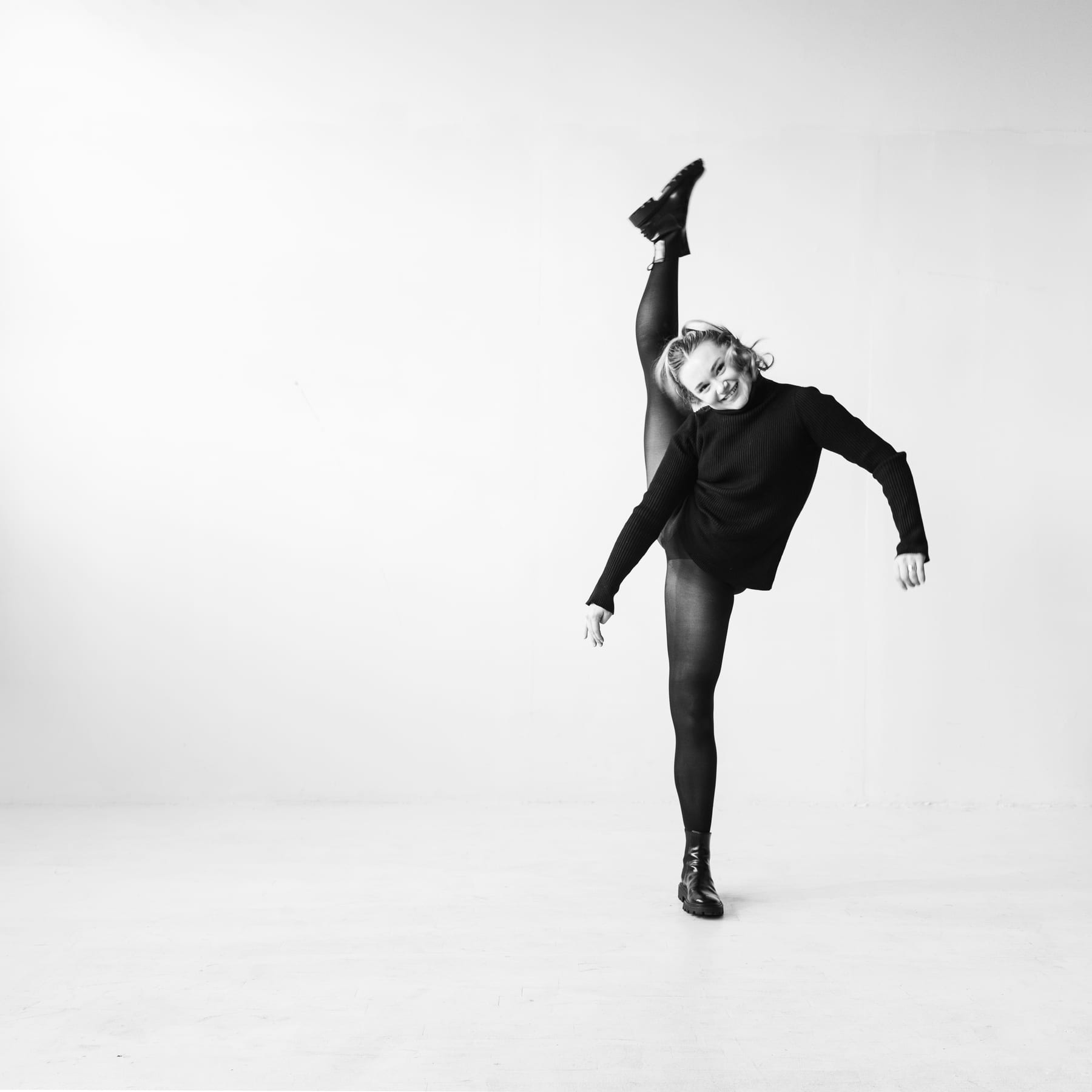 Extension in a sweater, black and white