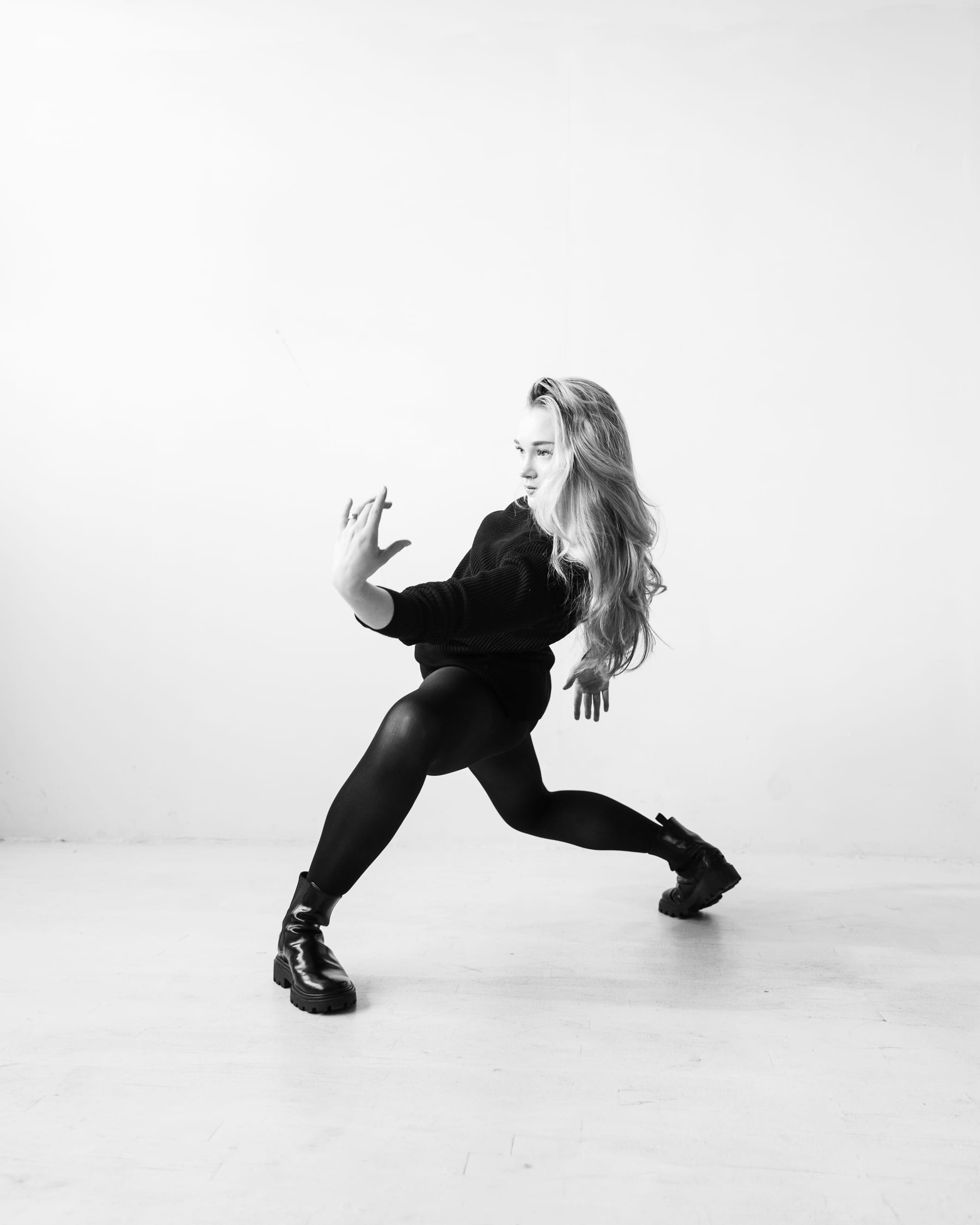 Lunge, black-and-white movement study